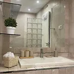 Beautiful Apartment *